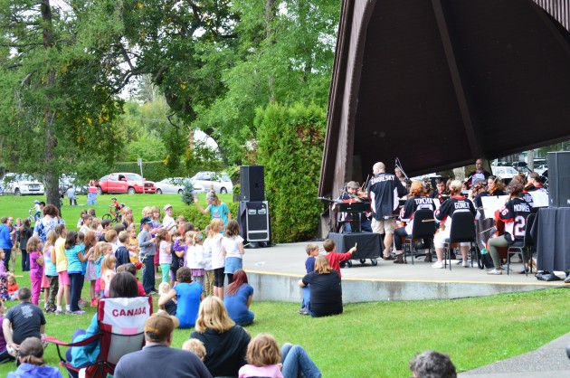 New Maestros pick up pointers for future reference.