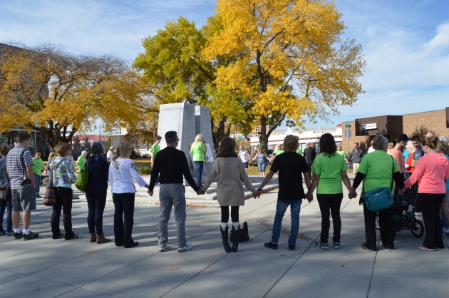 Circle of peace surrounds cenotaph at City Hall