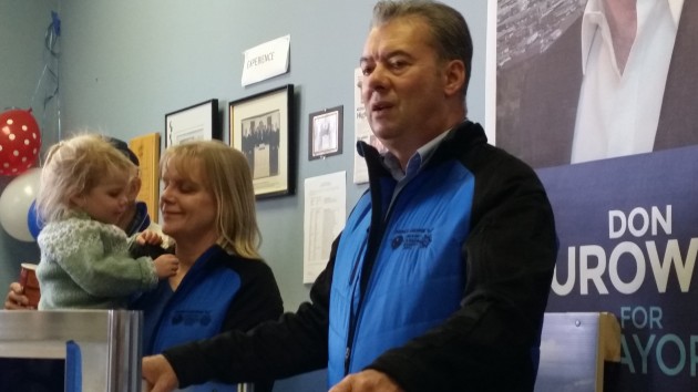 Don Zurowski, wife Carmen and grandaughter Charlotte - photo 250 News