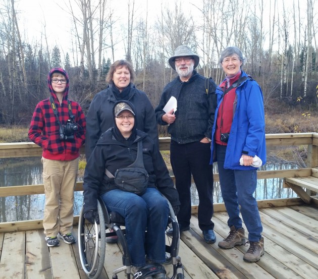 Members of the Prince George Naturalists Club and Spinal Cord Injury BC celebrate new observation deck - 250 News