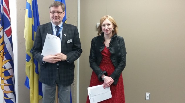 CNC president Henry Reiser & Catherine Pennington, senior manager of Community Benefits and Sustainable Development at Northern Gateway - photo 250News