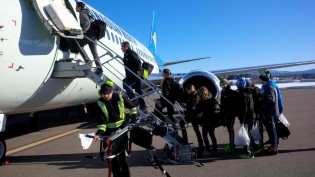 Team P.E.I departs YXS