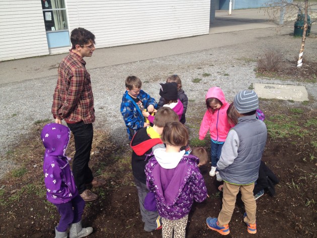 Students plant seedlings