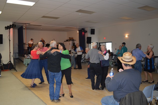 Pineview Community Hall crowd enjoys country music. Photo 250 News