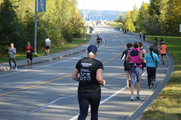 In short order there was a flow of competitors in both directions along University Way
