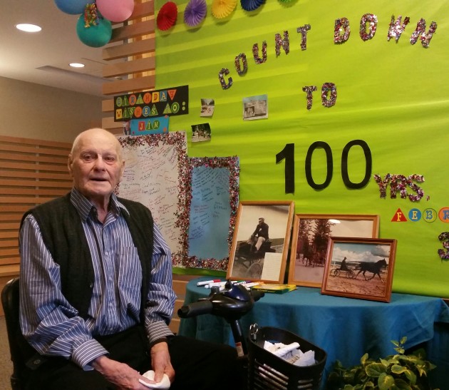 Jim Nue turns 100 - photos 250News