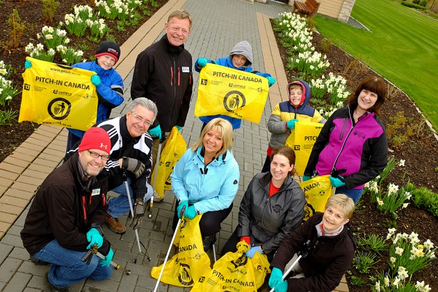 The "clean-up crew", front row, (l to r) Garth Frizzell, Lyn Hall, Lorelle Hall, Jillian Merrick, Frizzell's mother Sue. Back row: Ethan, Ioan and Linus Frizzell, Murry Krause and Kathleen Soltis. Photos courtesy CPG.