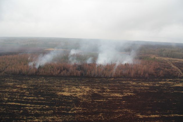 Beaton Airport Rd fire - photo courtesy BC Wildfire Service