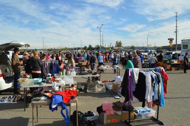 Turnout was excellent for the four-hour Junk in the Truck sale on Saturday. Photo 250News