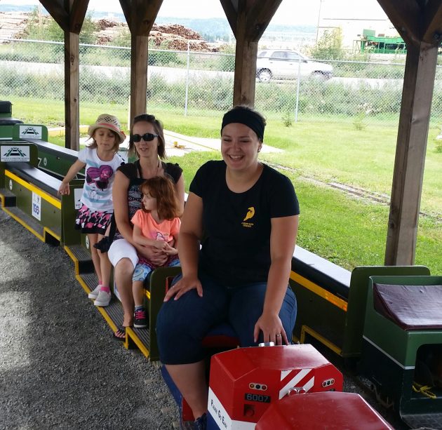 Museum summer student Kayla Baert with Lisanne Watchell and family
