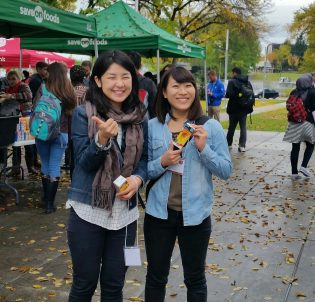 From left, Japanese exchange students Asuka Molimoto and Amiri Suzuki - photo 250News